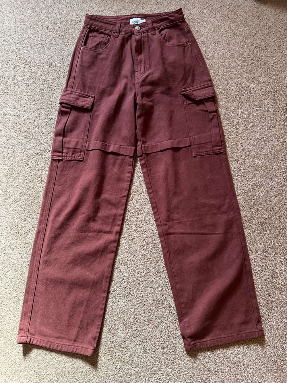 EUC Princess Polly Addy wide leg, cargo jeans in burgundy. Sz. 2.